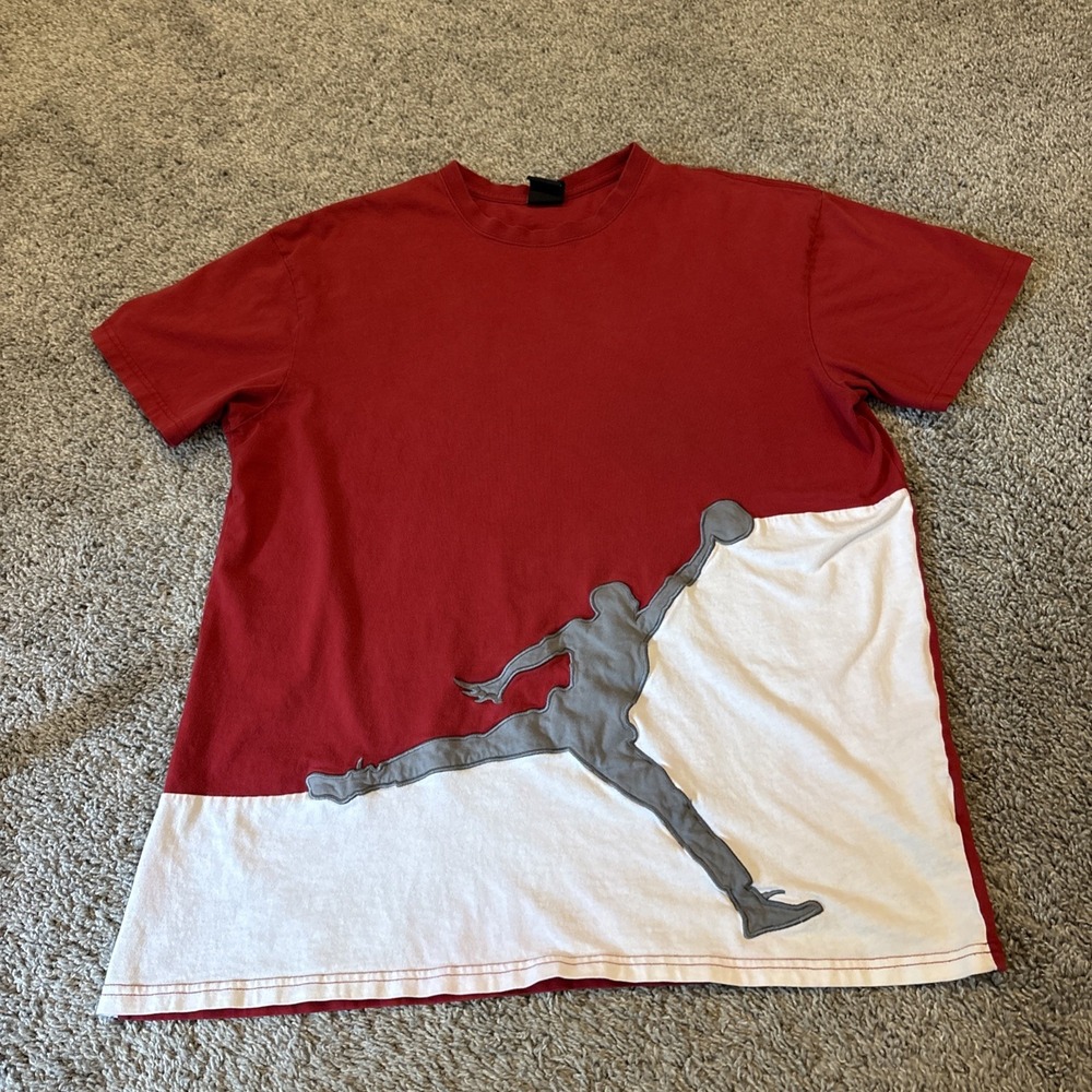 Jordan Shirt Mens XL RED WHITE  Jumpman Big Logo Basketball Tee 437269-012 Read